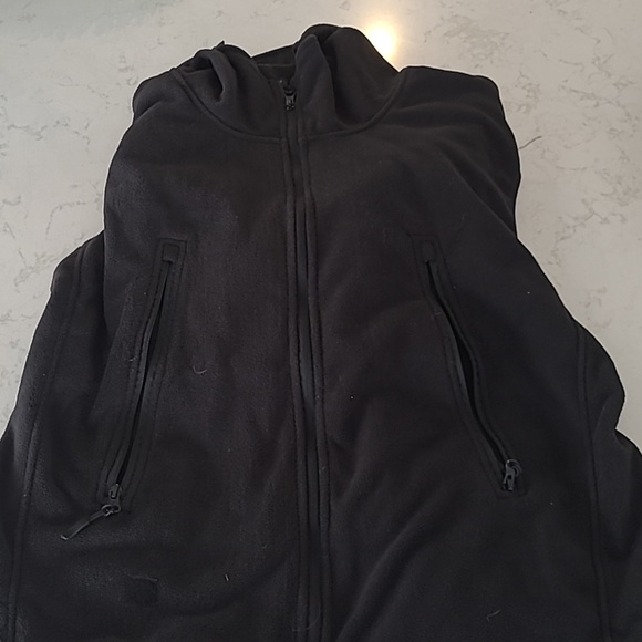 Great used condition tactical fleece sweater - Picture 2 of 3